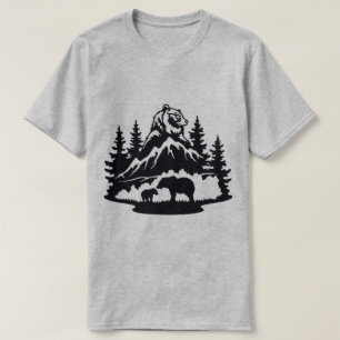 Björsfamiljen mellan Gräs Träd och bergsområden T Shirt