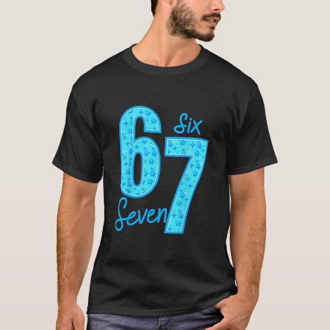 Blå 67 Roligt Memo  T Shirt (Framsida)
