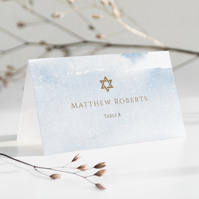 Blå akvarell Bar Mitsva Placeringskort (Dusty Blue Watercolor Bar Mitzvah Place Card)