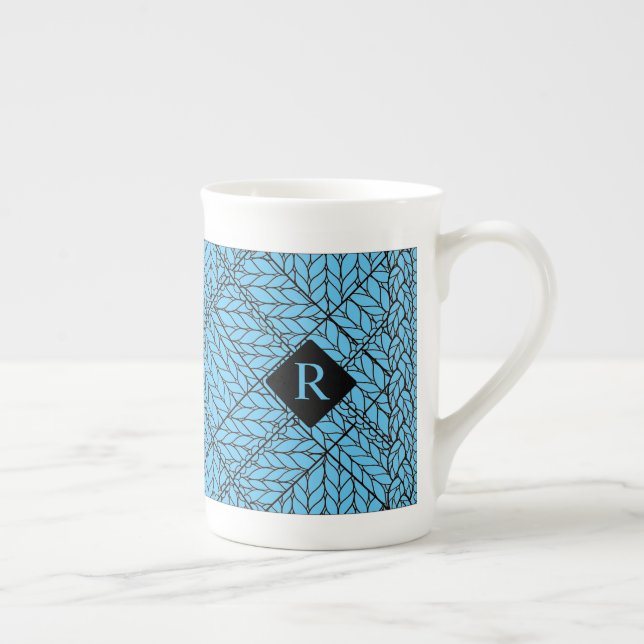 BLÅ ARGYLE-STICKAD Mugg av benporslin + Text II  (Höger)