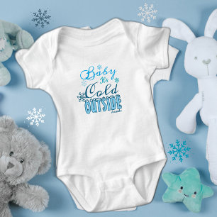 Blå Baby Det Är Kallt Utanför Vinter Snöflinga T Shirt