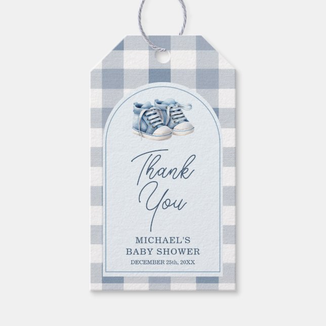 Blå babyskor Gingham pojkmössa Baby Shower Presentetikett (Framsidan)