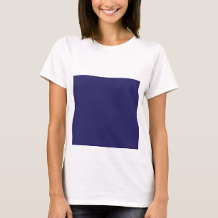 blå bakgrund med klocka på den t shirt