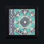 Blå batikplattan II Smyckeskrin<br><div class="desc">Blommigt</div>