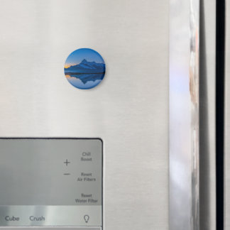 Blå Bergsolnedgång Vattenreflektion Magnet
