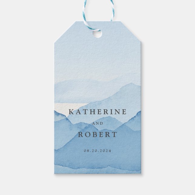 Blå bergsområde liggande Bröllop monogram Presentetikett (Framsidan)