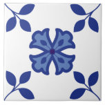 Blå Blommar Elegance Tile Kakelplatta<br><div class="desc">Lägg till en liten charm utan tidslinje till din hemdekoration med den blå Blommarna Elegance Tile. Med en symmetrisk motiv för blommigten i rik kobolt och indigotoner blandar denna design traditionell konst med modern enkelhet. Den centrala stiliserade blomman strålar ut med elegans, medan lafy hörnaccenter skapar ett balanserat, harmoniskt ram....</div>