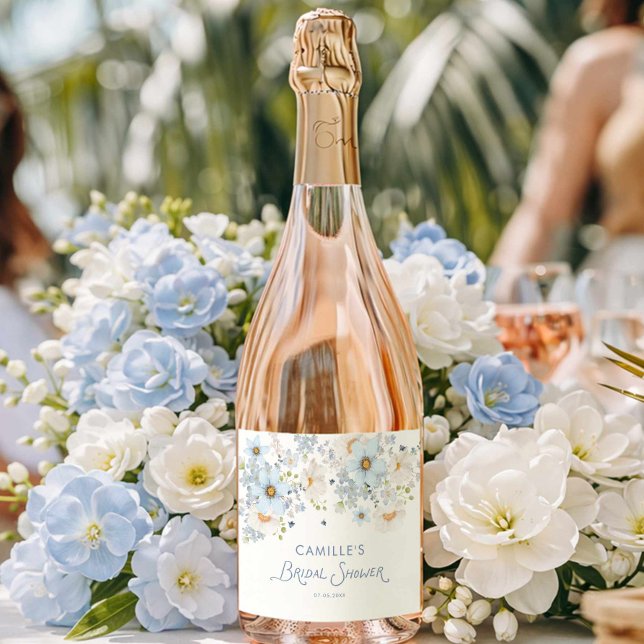 Blå Blommig Bröllopsfest (Blue Garden Bridal Shower Wine Label)