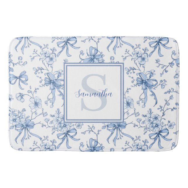 Blå Blommig Fransk Toile Monogram Namn  Badrumsmatta (Framsidan)
