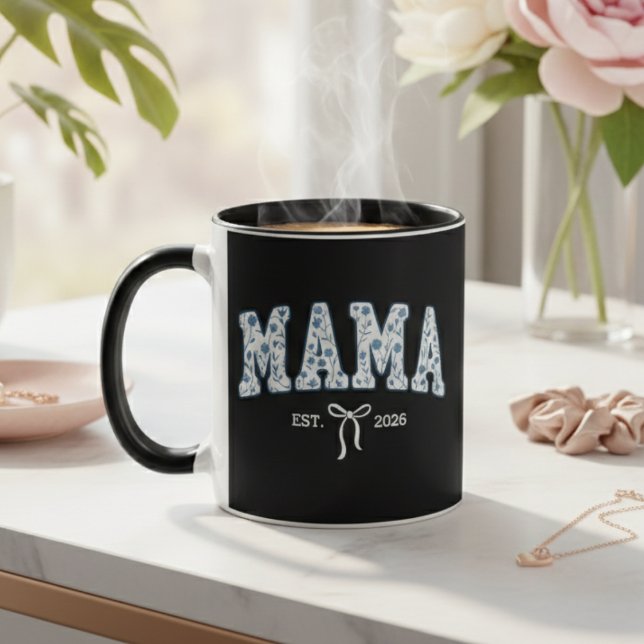 Blå Blommig Mama Varsity Minimalt Moderskap Mugg (Skapare uppladdad)