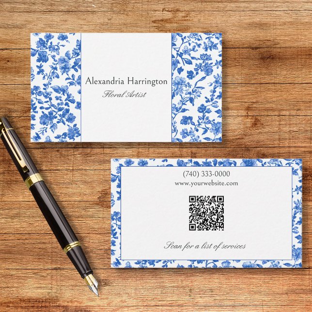 Blå Blommig med QR-kod Visitkort (Skapare uppladdad)