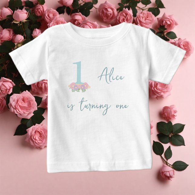 Blå blommig, rosa pastell 1-års födelsedagsfest t shirt (Skapare uppladdad)