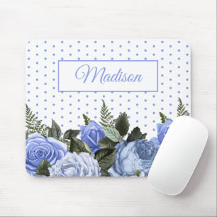Blå blommor Gröna blad Monogram Vita prickar Musmatta