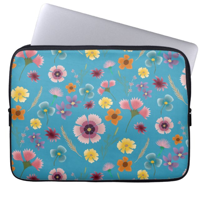 Blå blommor i blå laptop sleeve (Framsidan)
