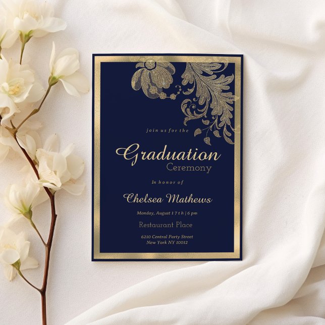 Blå blommor i lyxflottan guld glitter Studenten Inbjudningar (Luxury navy blue gold glitter flowers Graduation)