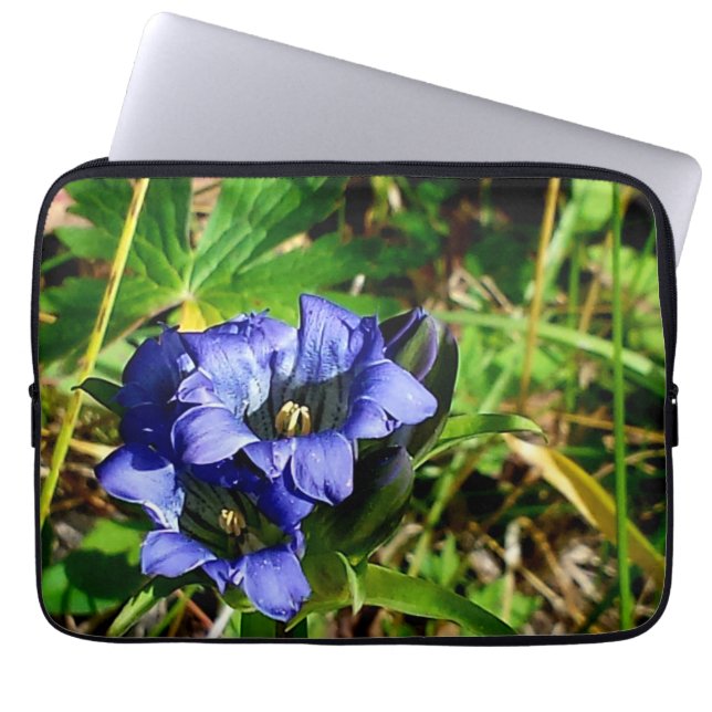Blå blommor  laptop fodral (Framsidan)