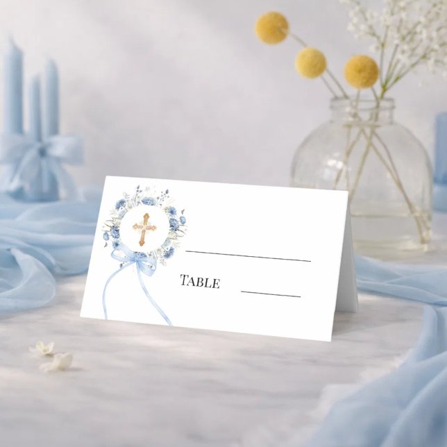 Blå blomsterkrans guldkors pojke dop placeringskort (Skapare uppladdad)