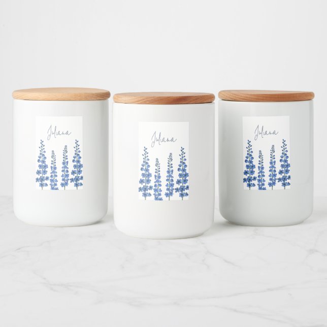 Blå Delphinium Flowers i juli Mat Etikett (Flaskor)