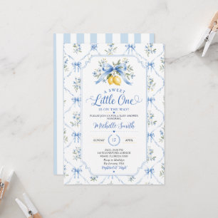 Blå En söt liten EN är på väg Baby Shower Inbjudningar