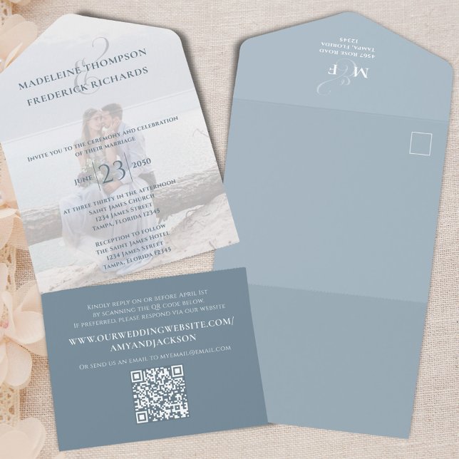 Blå enkel fotomall Bröllop QR-kod (Blue wedding all in one style invitation.)