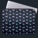 Blå fantasi galaxy butterflies laptop fodral<br><div class="desc">Blå fantasi galaxy butterflies</div>