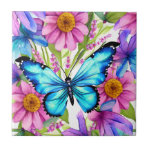 Blå fjäril i Fält i blommor