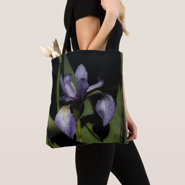 Blå Flagga Iris Blomma Tygkasse (Närbild)