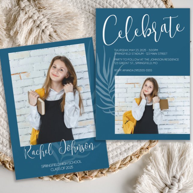 Blå fotoutbildningsexamen inbjudningar (Blue and gold graduation announcement)