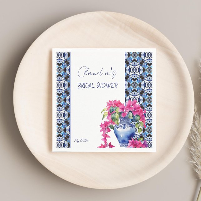 Blå franska kakel Bougainvillea bröllopsdusch Pappersservett (Blue French Mediterranean Tiles Bougainvillea ceramic vase bridal shower printed Napkins table decor)