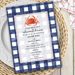 Blå Gingham Crab Bröllop Rehearsal Dinner Inbjudningar<br><div class="desc">En nybörjare på bröllop-middagen med en väderblå gingham-design på framsidan och baksidan. Främre egenskaper illustration av en krabba. Anpassa den svarta texten.</div>