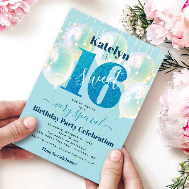 Blå Glitter Sweet 16 Birthday Balloons Modern Inbjudningar (Skapare uppladdad)