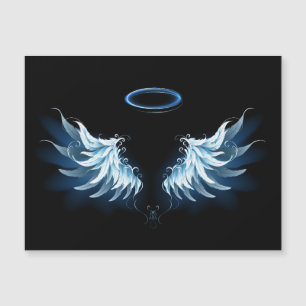 Blå glowing Angel Vingar på svart bakgrund