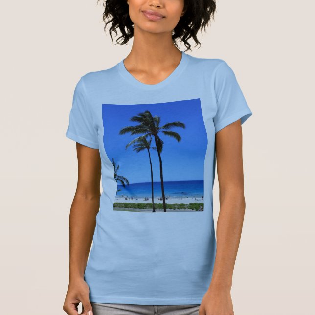 Blå Hawaiianska Himlar och Handflatan Träd T-shirt (Framsida)