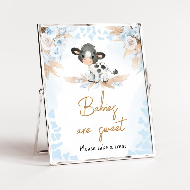 Blå Heliga Kow Baby Shower Spädbarn är Sweet Poster (Boy Highland Cow Baby Shower Babies are Sweet Sign)
