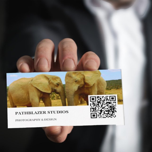 Blå himmel African Elephant | Fotografi av vilda d Visitkort (Skapare uppladdad)