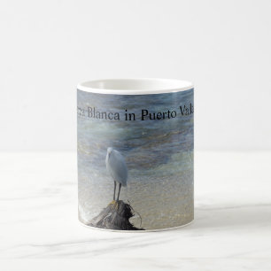 Blå himmel, havs- och sandkaffe mugg