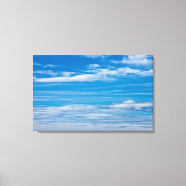 Blå himmel med molnbrott canvastryck (Framsida)