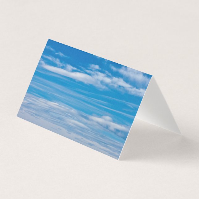 Blå himmel med molnstrimmor kort (Framsida)
