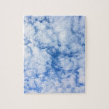 blå himmel och moln