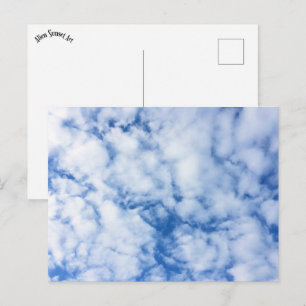 blå himmel och moln vykort