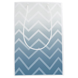 Blå himmel vit chevron