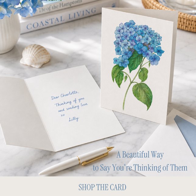 Blå Hortensia Tänker på Dig Kort (Elegant blue hydrangea greeting card in coastal lifestyle scene, perfect for thoughtful notes.)