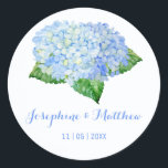 Blå Hydrangea Watercolor Wedding Stickers Runt Klistermärke<br><div class="desc">De här bröllopsklistermärkena har vattenfärgsblommor. Du kan anpassa dessa klistermärken med namn och bröllop-datumet. Klicka på knappen "Anpassa" om du vill ha fler alternativ om du vill ändra texten storlek eller om du vill lägga till ytterligare text. Dessa klistermärken är idealiska för använda som klistermärken eller för att dekorera bröllopsfavoriter....</div>