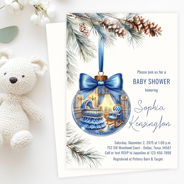 Blå julgransprydnad Baby Shower Inbjudningar (Boy Christmas tree ornament baby shower invitation with cute nursery scene inside the glass bauble.)