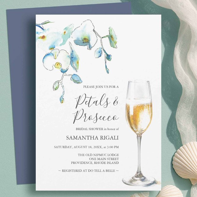 Blå kronblad och Prosecco Bröllopsdusch-inbjudning (Petals and Prosecco bridal shower invitations designed with hand painted watercolor orchids in blue)