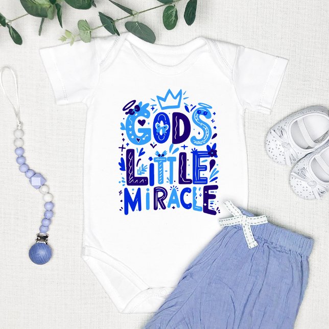 Blå lekfull "Guds lilla Miracle" T Shirt (Skapare uppladdad)