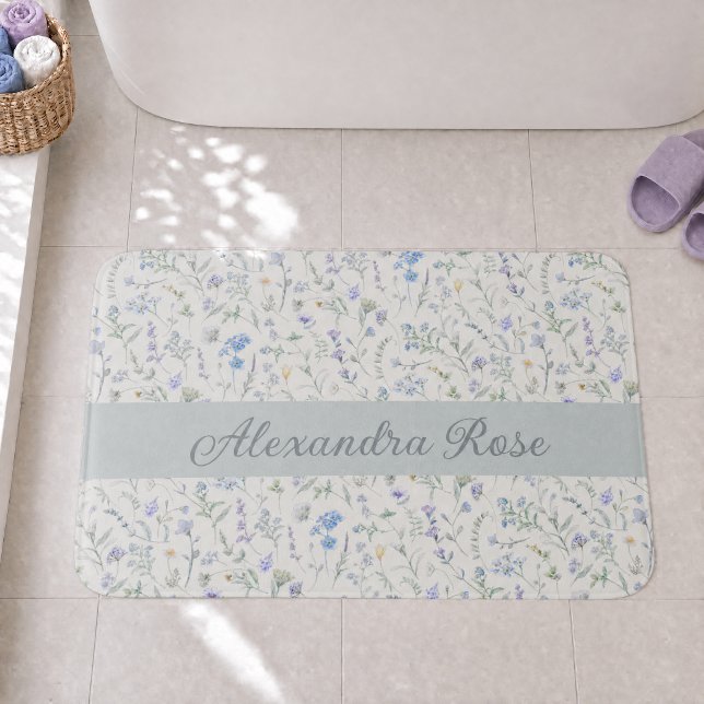 Blå Lila Akvarell Vildblomma Monogram Namn Badrumsmatta (Skapare uppladdad)