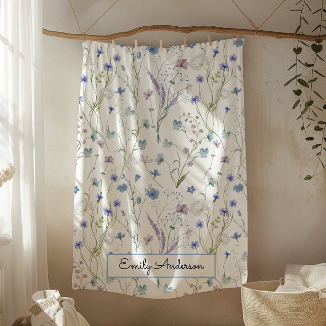 Blå Lila Vacker Vildblomma Blommönster Fleecefilt (In situ)
