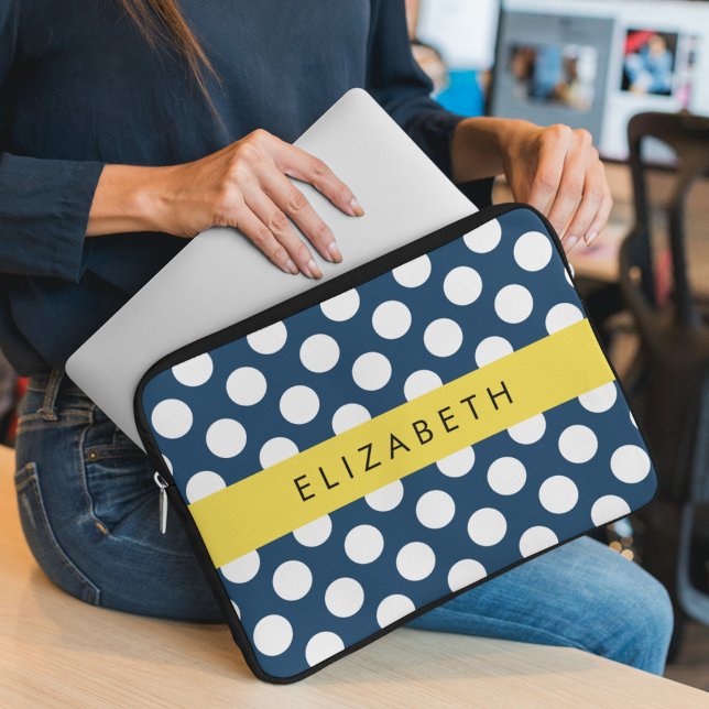 Blå marinblå Polka dots, Polka Dot Mönster, ditt n Laptop Fodral (Skapare uppladdad)