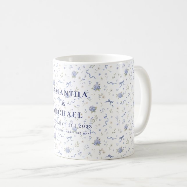 Blå Marinblommor Blommig Bröllopspresent Kaffemugg (Framsida höger)